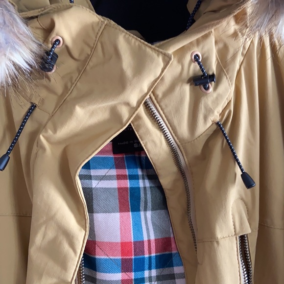 PWDR ROOM Winter Ski Jacket - Picture 4 of 10